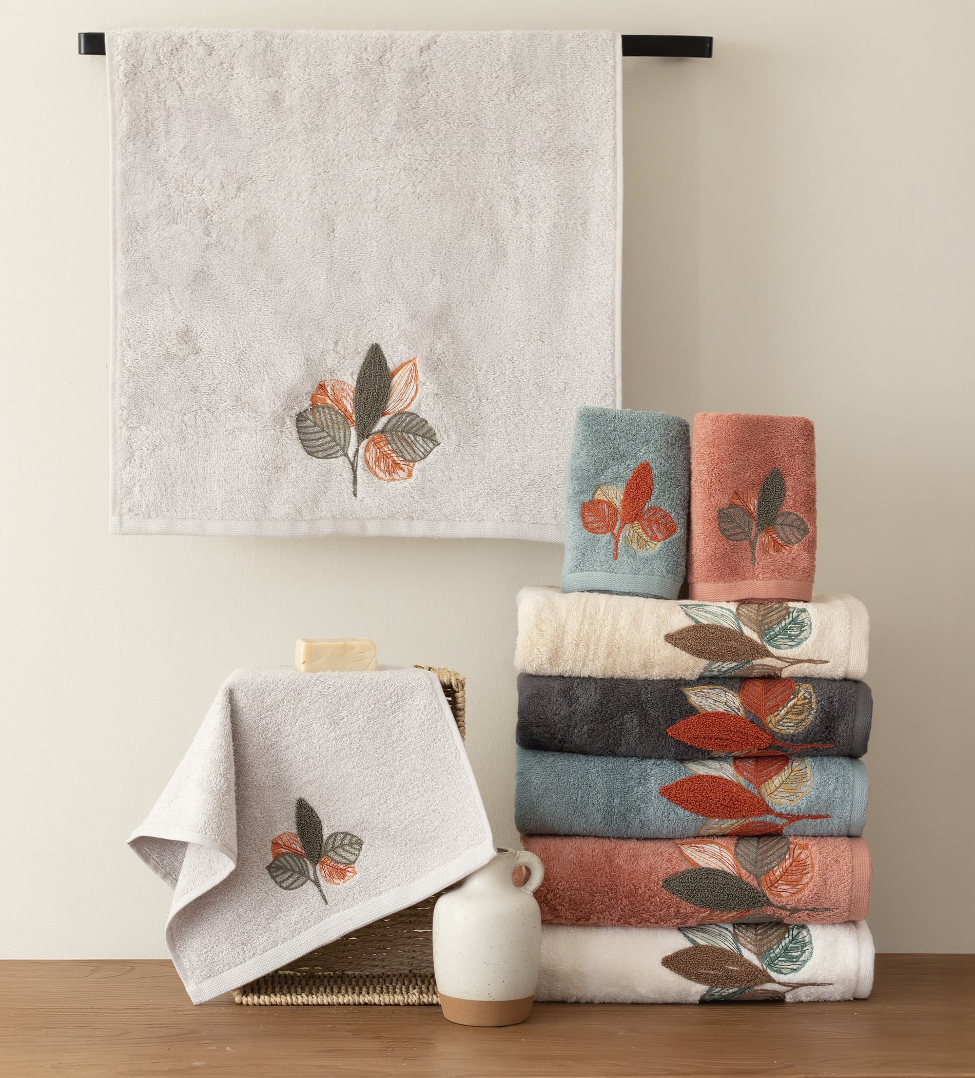 Maribor Leaf Nakışlı Bambu 6'lı 50x90 Havlu Seti çeyizlik havlu setleri